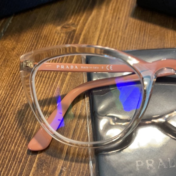 Designer Glasses - Picture 2 of 3